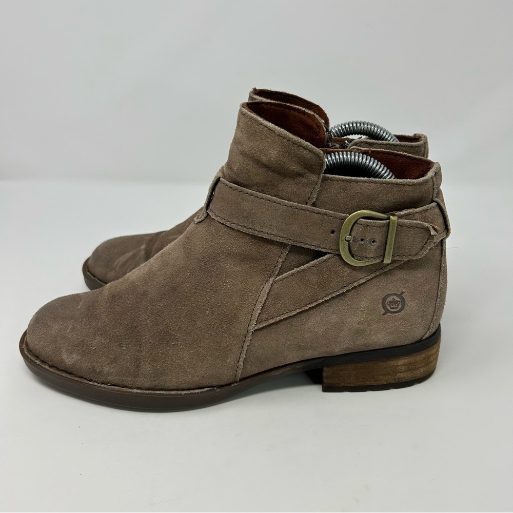 Born Jorgette Women's Heeled Ankle Booties Tan Taupe Brown Suede Size 8 **FLAW** - Picture 7 of 10